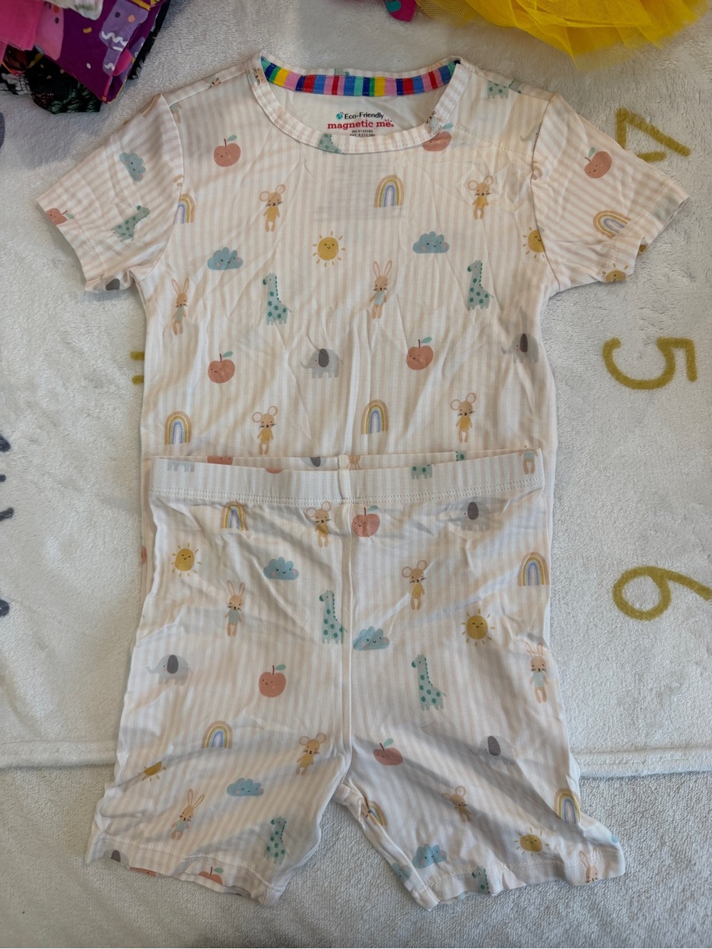 NWOT Magnetic Me matching pajama set 3T